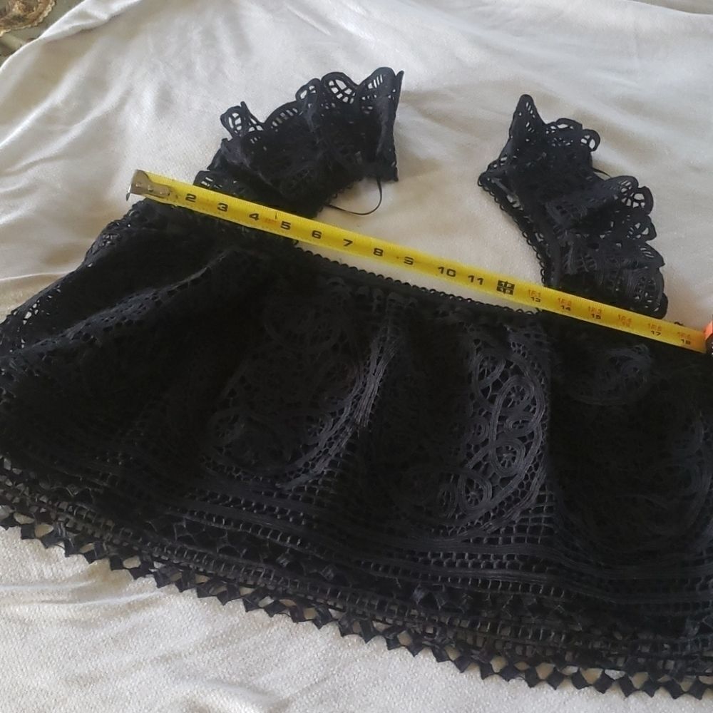  Ladies Lace Top by ENDLESS ROSE - Picture 5 of 16